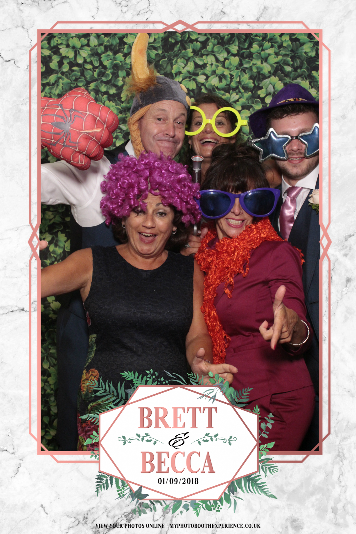 Brett & Becca's Wedding | View more photos from the event at gallery.myphotoboothexperience.co.uk/u/MyPhotoBoothExperienceLtd/Brett-Beccas-Wedding